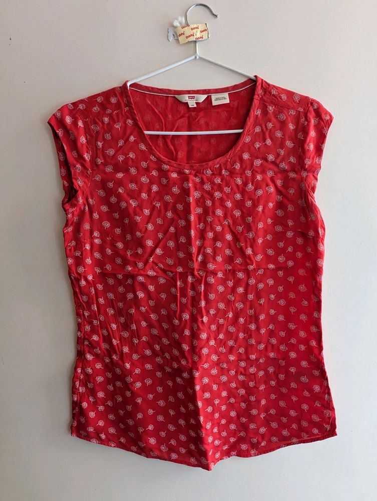 Levi&#39;s Top