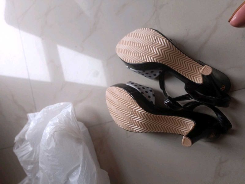 Cute Polka Dot Heels