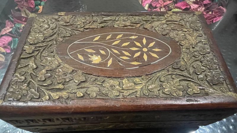 Vintage Wooden Jewelry Box
