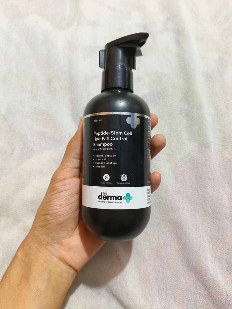 Derma Co Hair Fall Shampoo