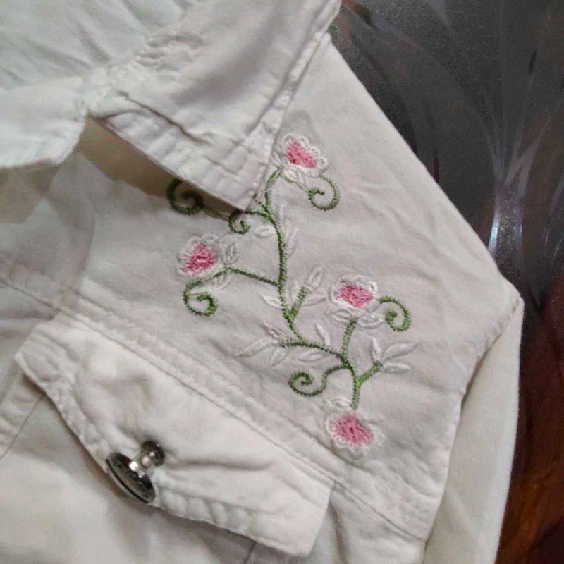 Floral Embroidered Denim Jacket