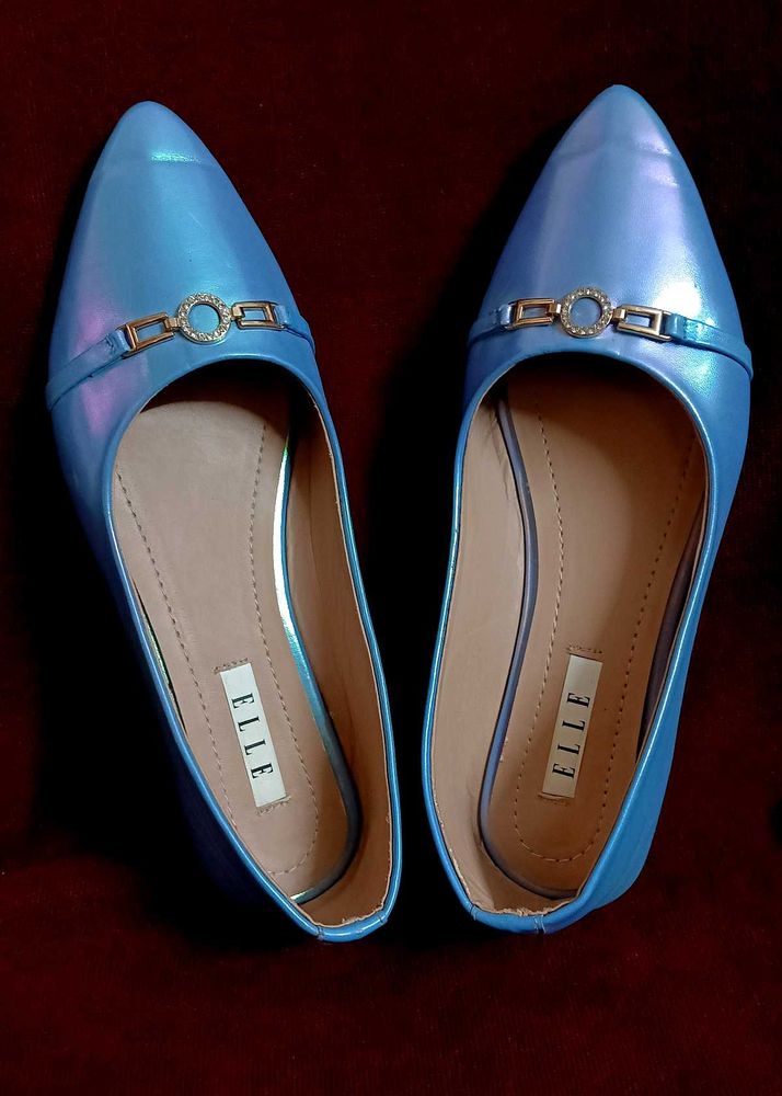 Elle Blue Pointed Ballerinas