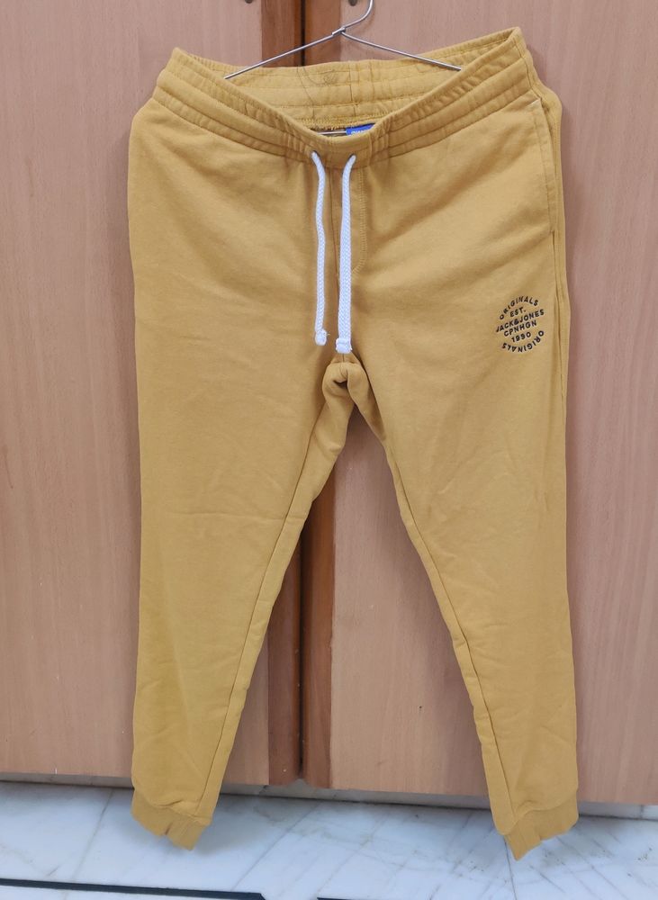 Jack And Jones Joggers In Unique Mustard Color✨🌟