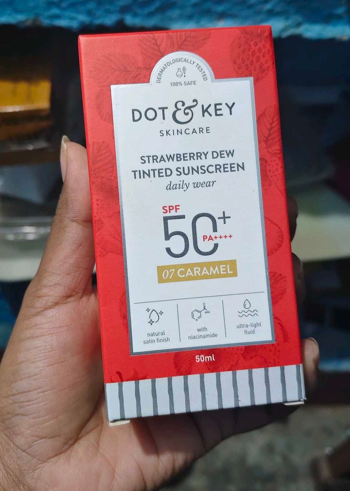 Dot &amp; Key Sunscreen SPF 50