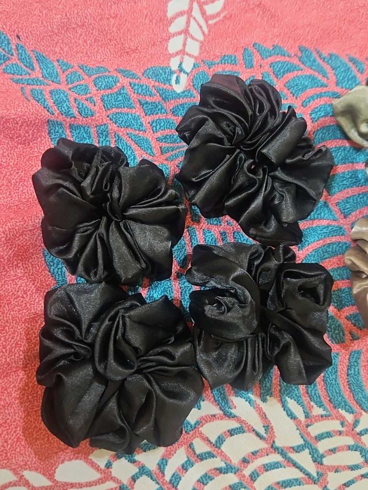6 Satin Scrunchie Set - 4 Black Never Used