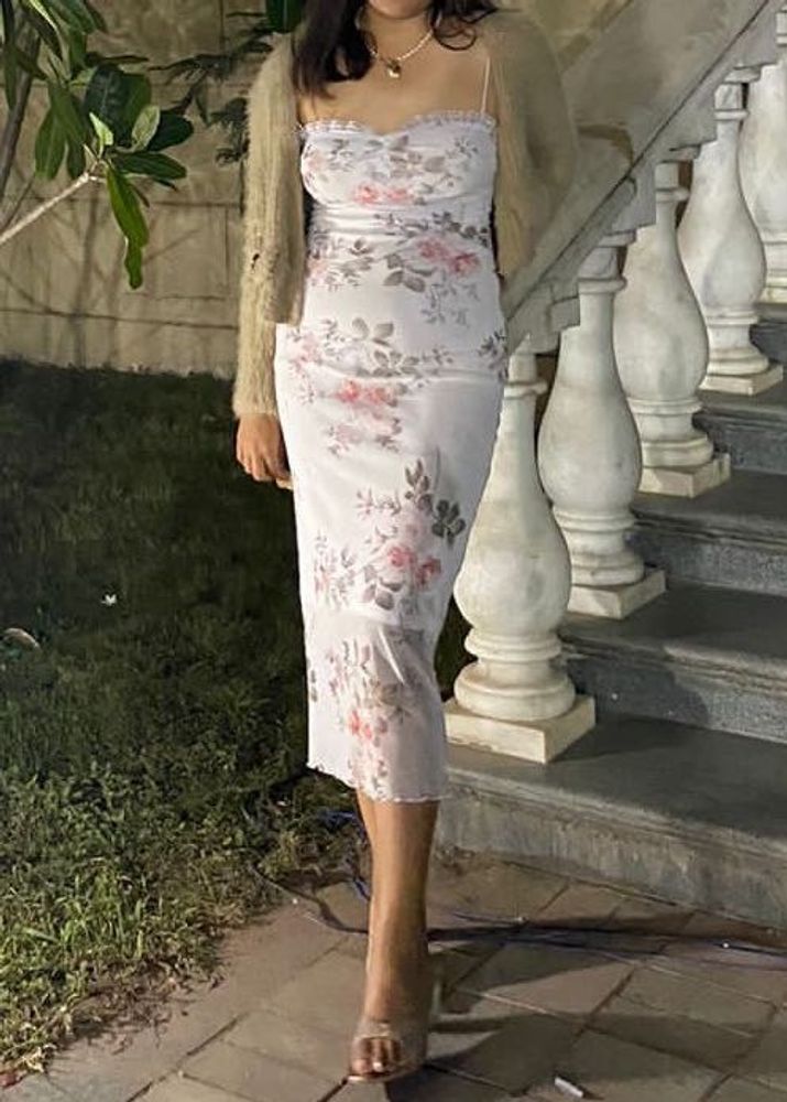 Floral Bodycon Dress( With Free Pendant )