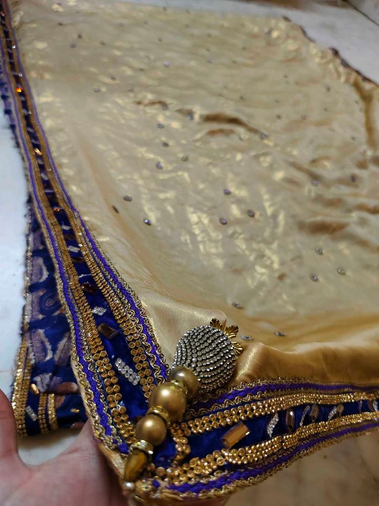 Beautiful 😍 2 Colour Saree