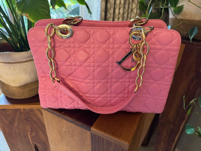 Dior bag - Bubble Gum Pink