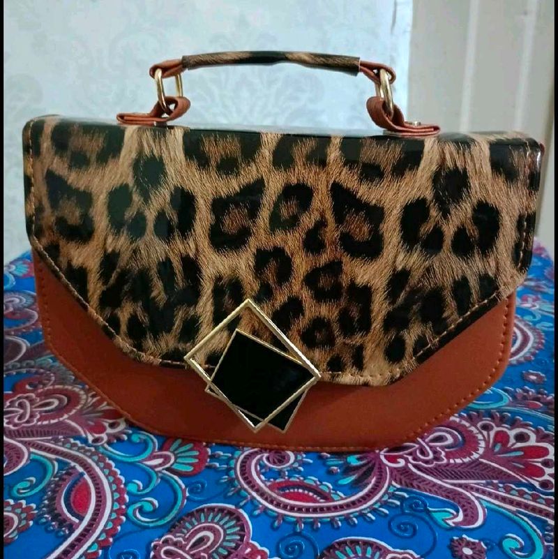 Rust Leopard Print Sling New 🆕👌👌👌