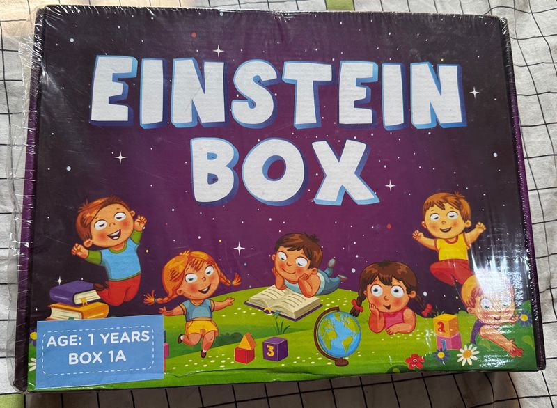 Einstein box (1Year +)