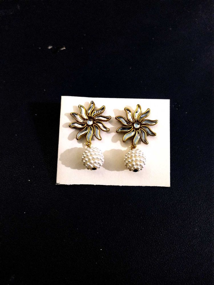 Flower Drop Earrings