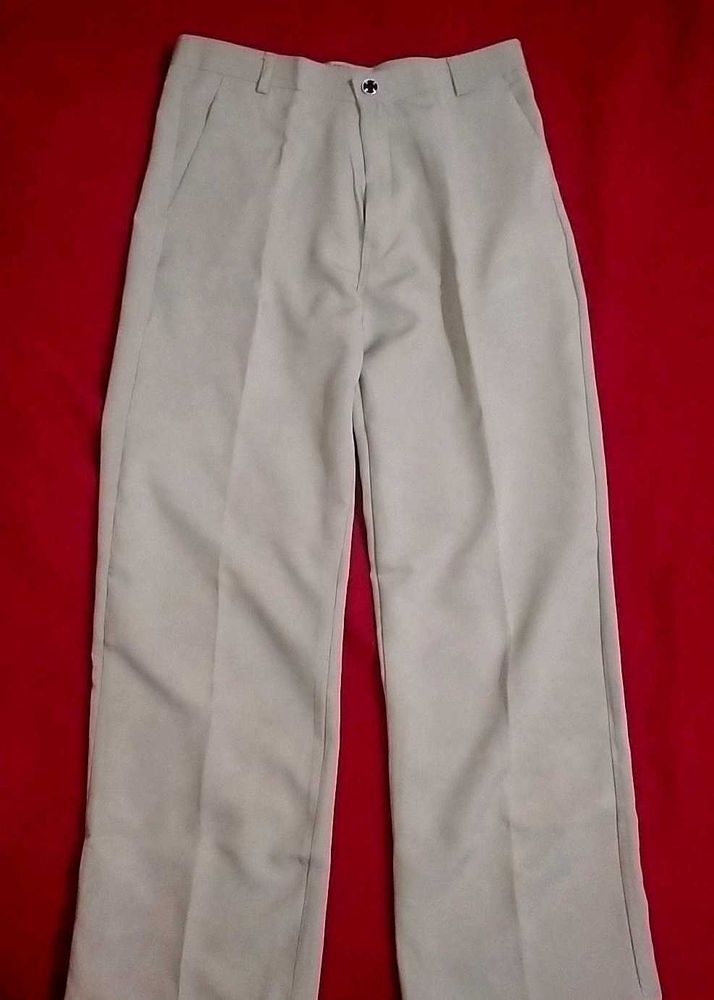 New Off White Trousers 👖