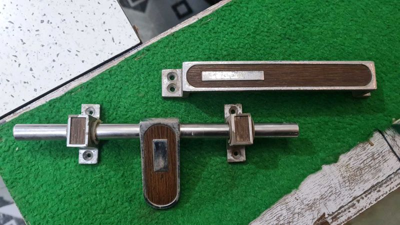 Door Holl Drop