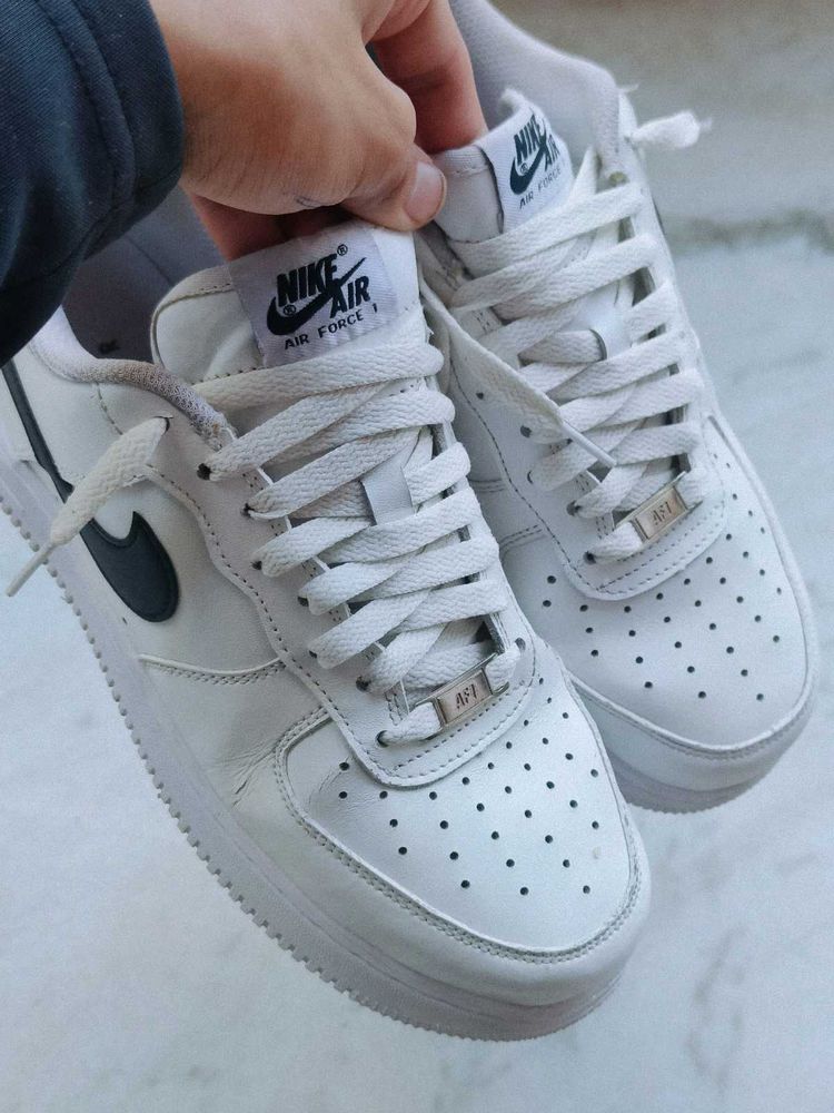 Nike Air Force 1 Sneakers