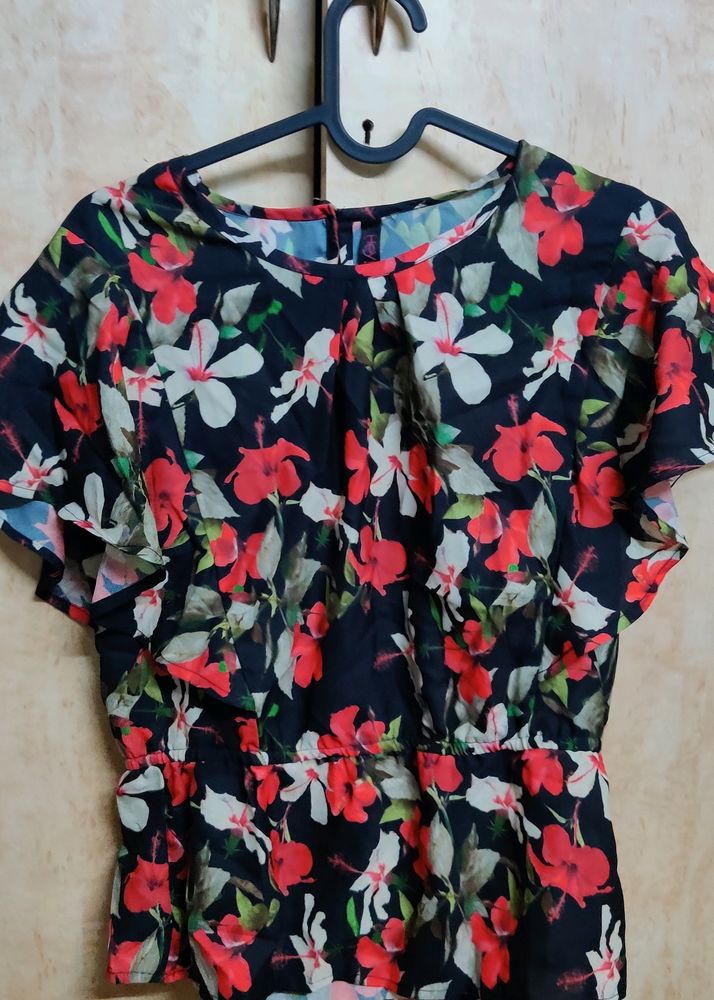 Pantaloons Floral Top