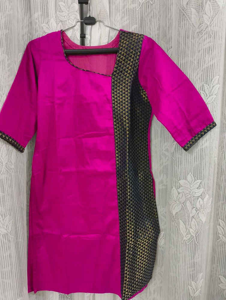 Pink Silk-Cotton Kurti with Black &amp; Gold Panel – E