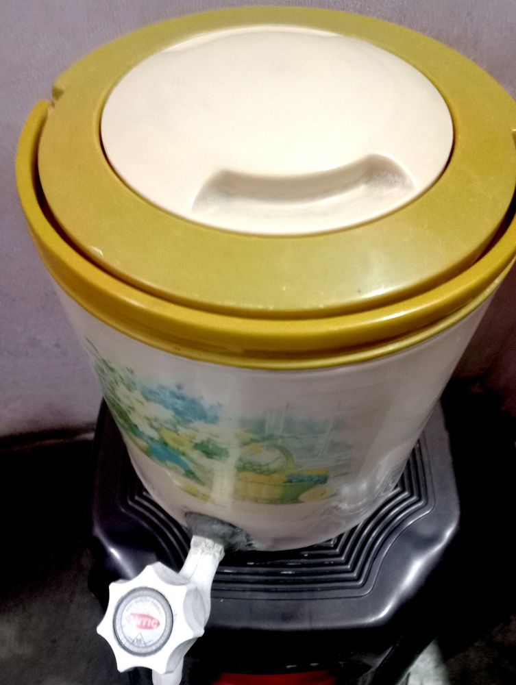 Like New Watar Coolar