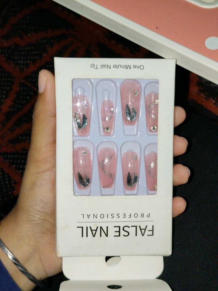 False Nail Tips - Pink &amp; Silver Accents