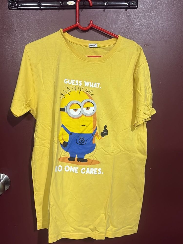 Minion &#34;No One Cares&#34; T-shirt