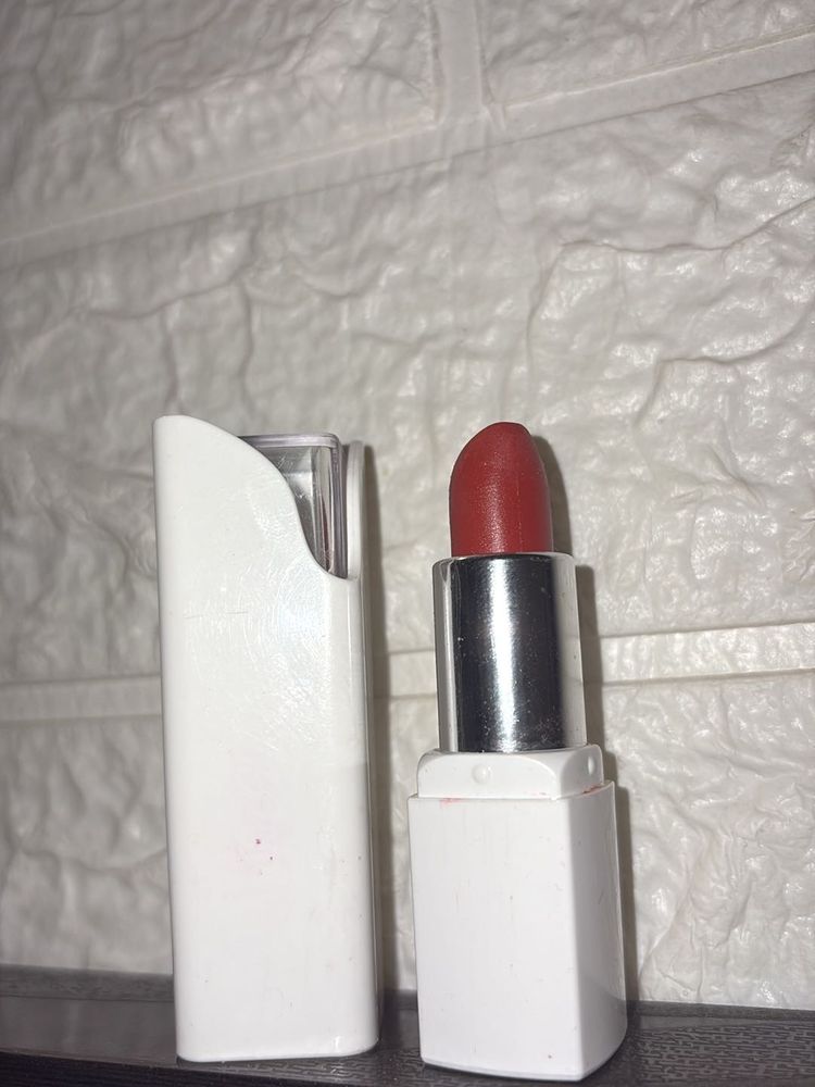 Nude Lipstick
