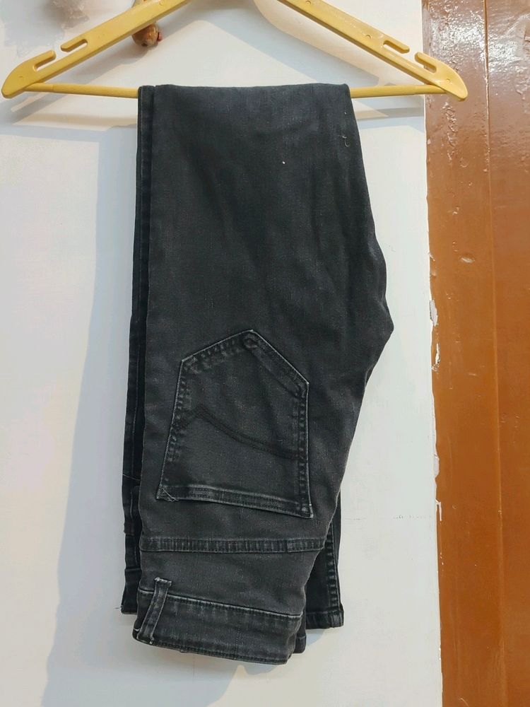 Nuon Brand 28 Size Charcoal Black Denim