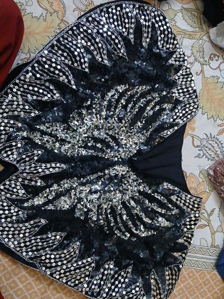 Beautiful Black Nd White Cape