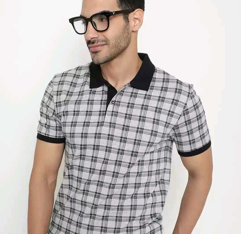 Octave Checkered Tshirt