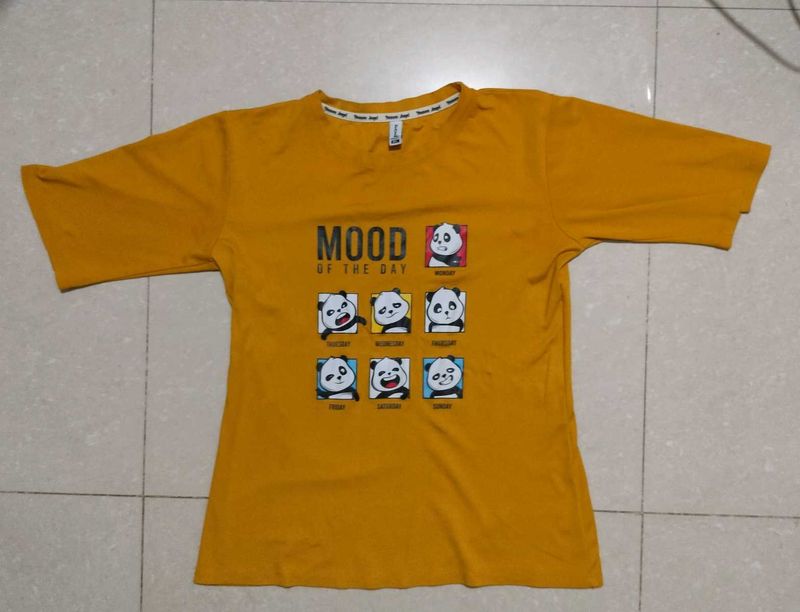 Casual t-shirt for women