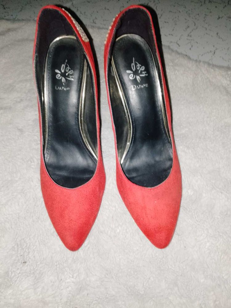 Daphne Red Heels Little Stand That I error.
