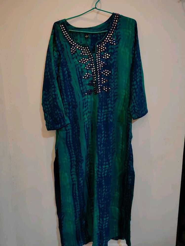 Green &amp; Blue Embellished Kurta Size-L