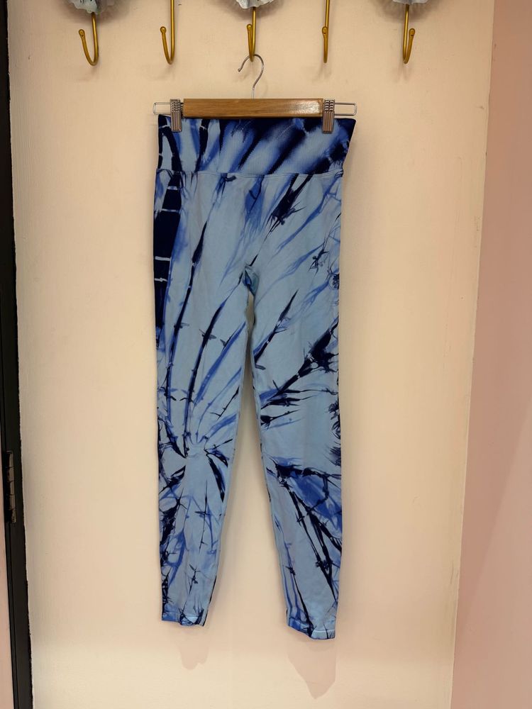 Victoria Sectret Pink Blue Tie Dye Leggings