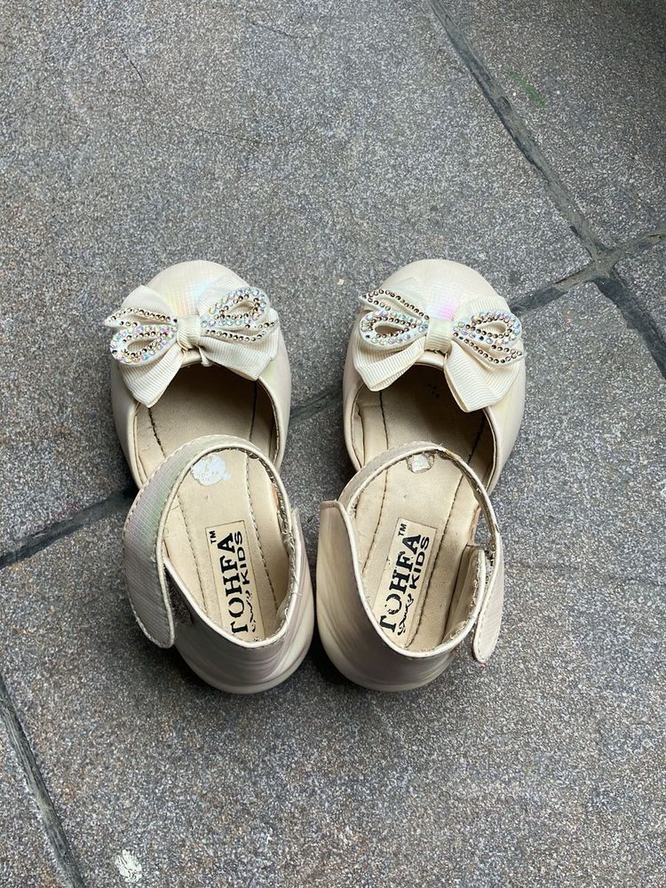 Tohfa Kids Ivory Ballet Flats