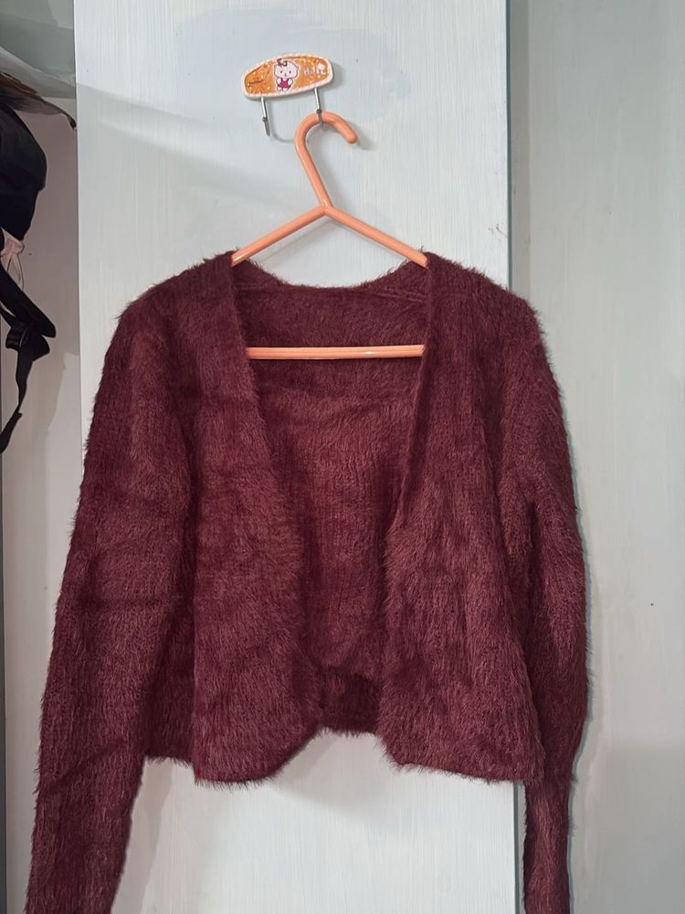 Cozy maroon Cardigan with top