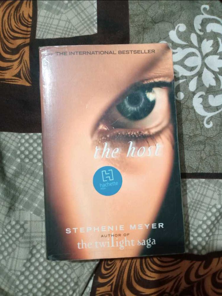 The Host By Stephanie Meyer