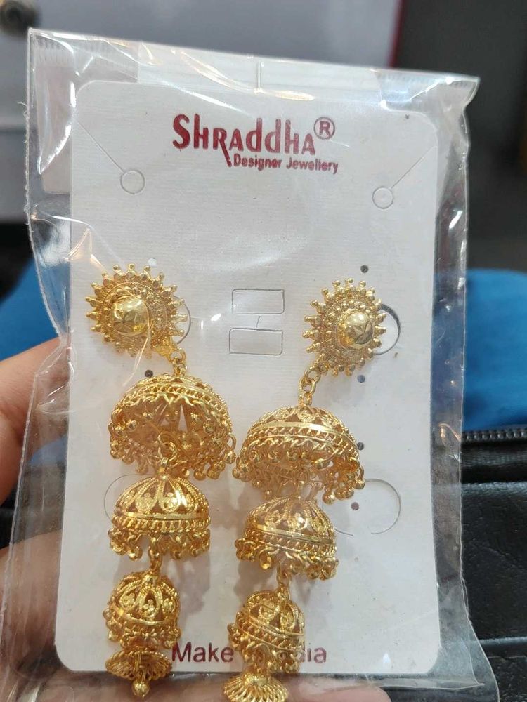 Shraddha Jhumka Earrings