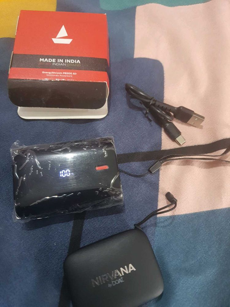 boat PB300 power bank 1000mAh
