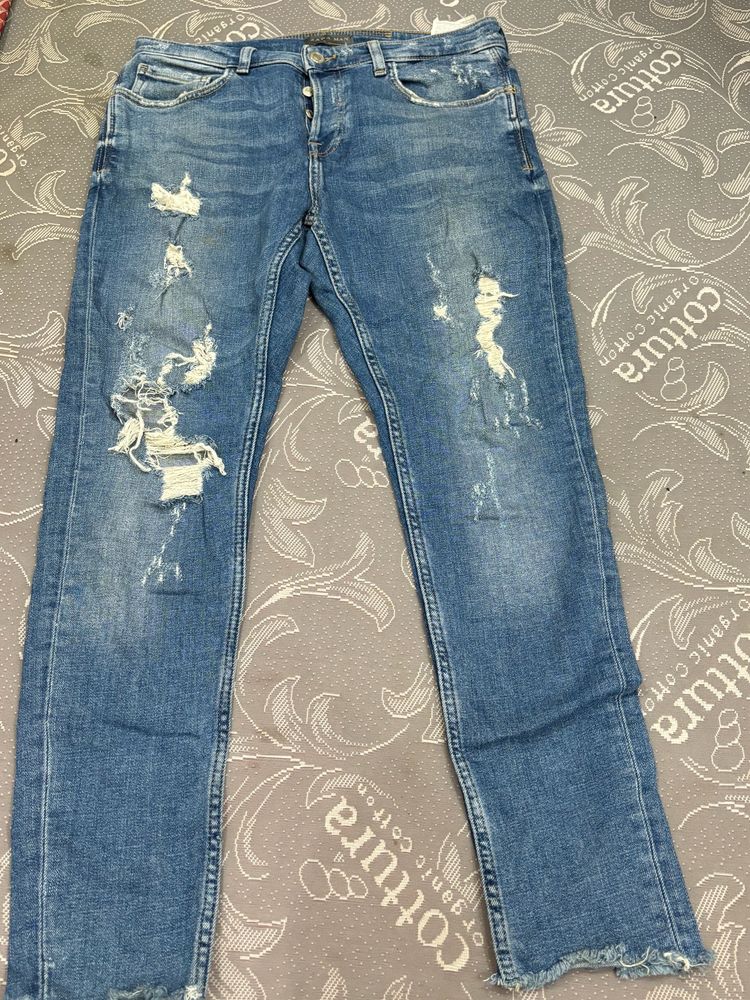 Zara Men’s Jeans