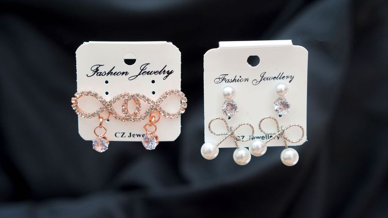Earring Set - Stylish and Elegant Two Earrings