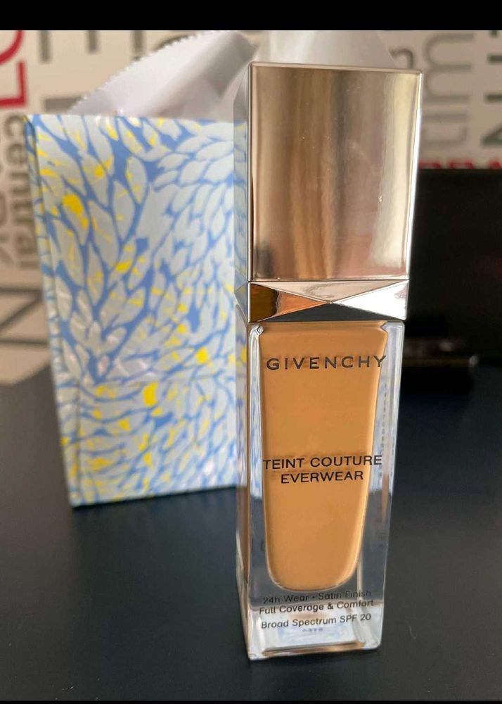 Givenchy Teint Couture Everwear