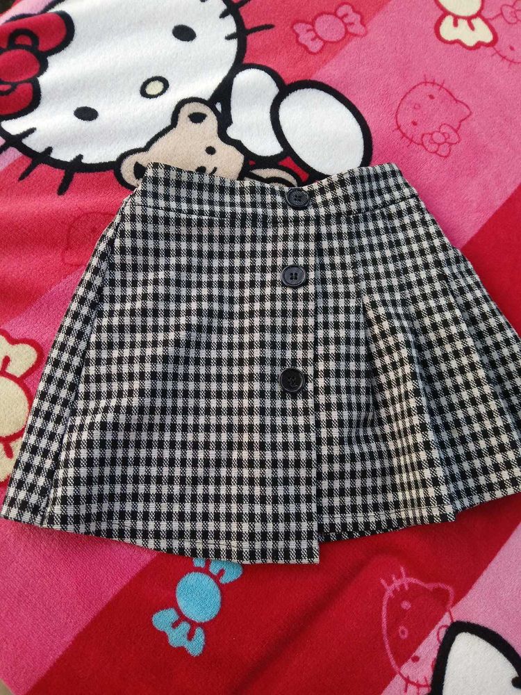Cute Gingham Skirt
