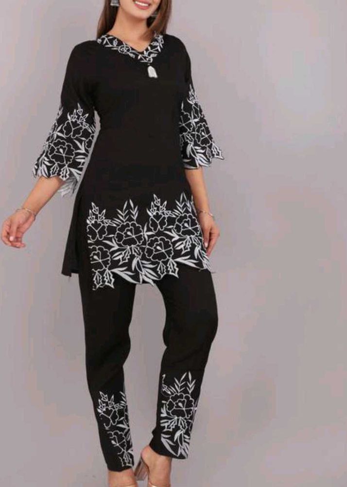 New 2XL Floral Embroidered Co-ord Set