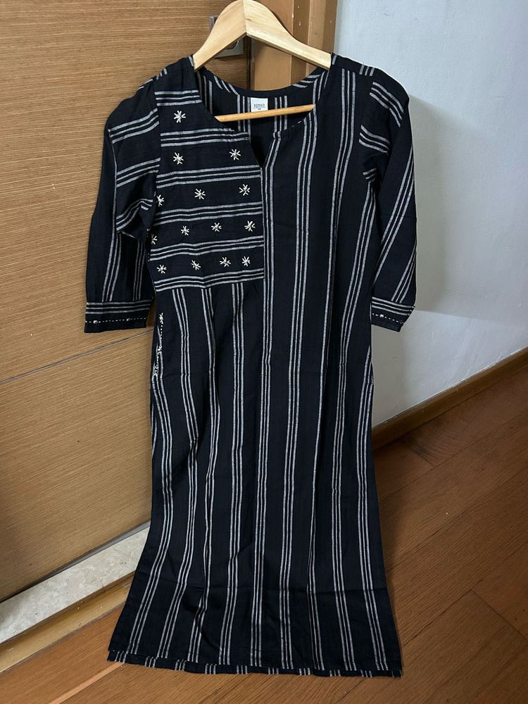 Striped Black Kurta