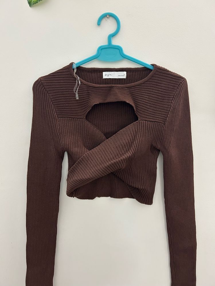 *CLEARANCE SALE*Korean Cutout Top