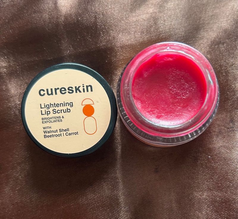Depigmenting Lip Scrub