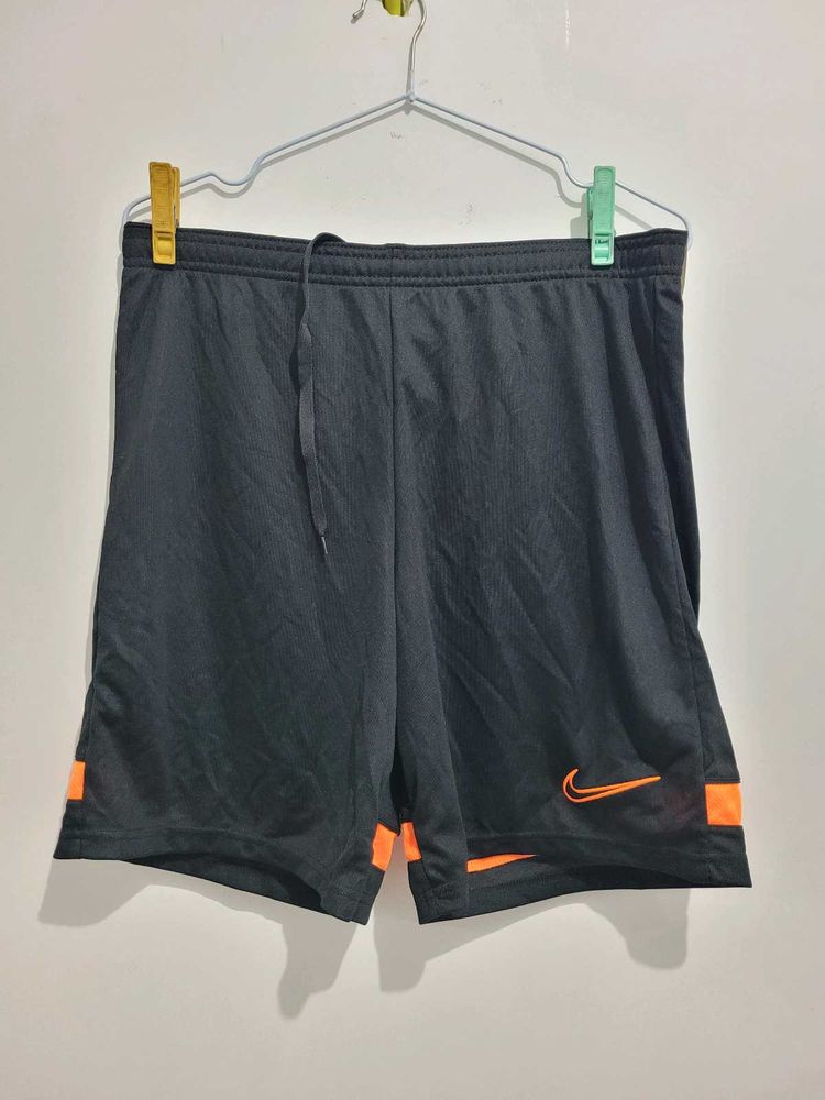 Nike Dri-Fit Unisex Shorts