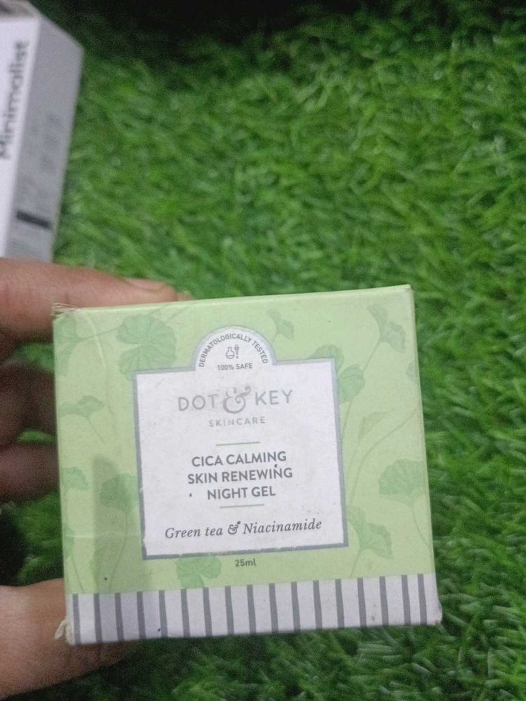 Dot &amp; Key Night Gel