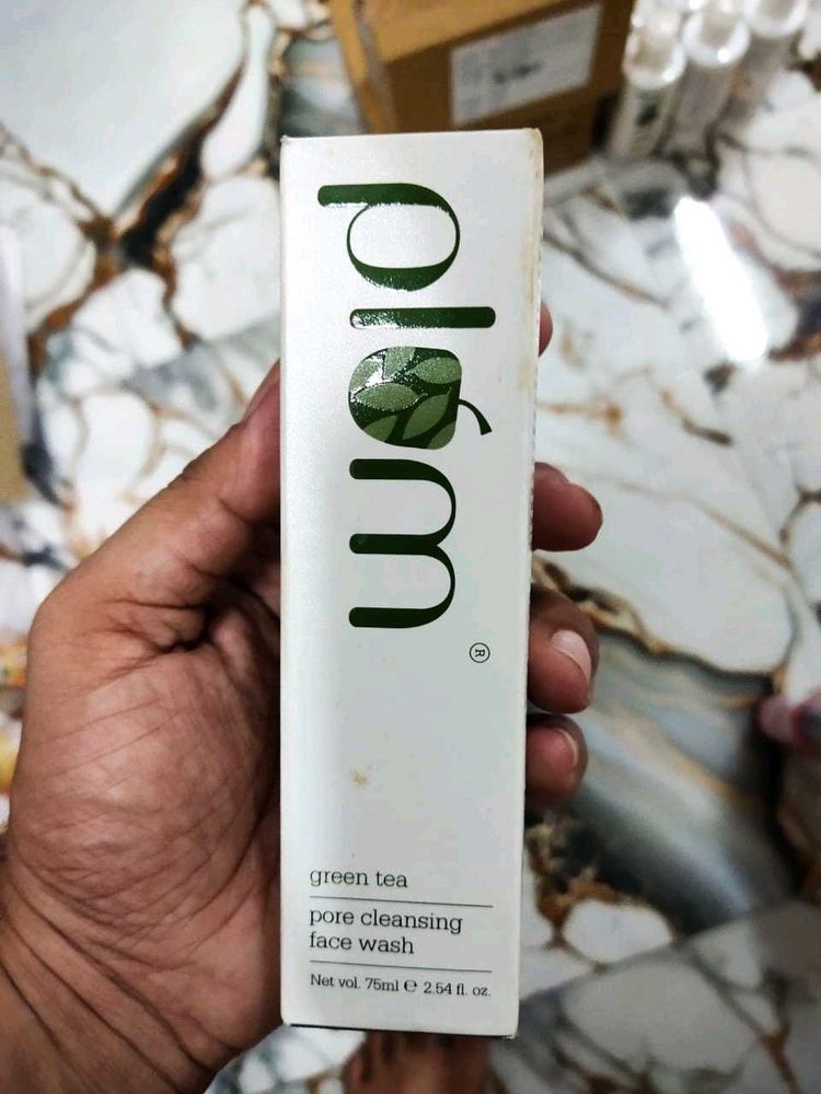 Plum Green Tea Face Wash