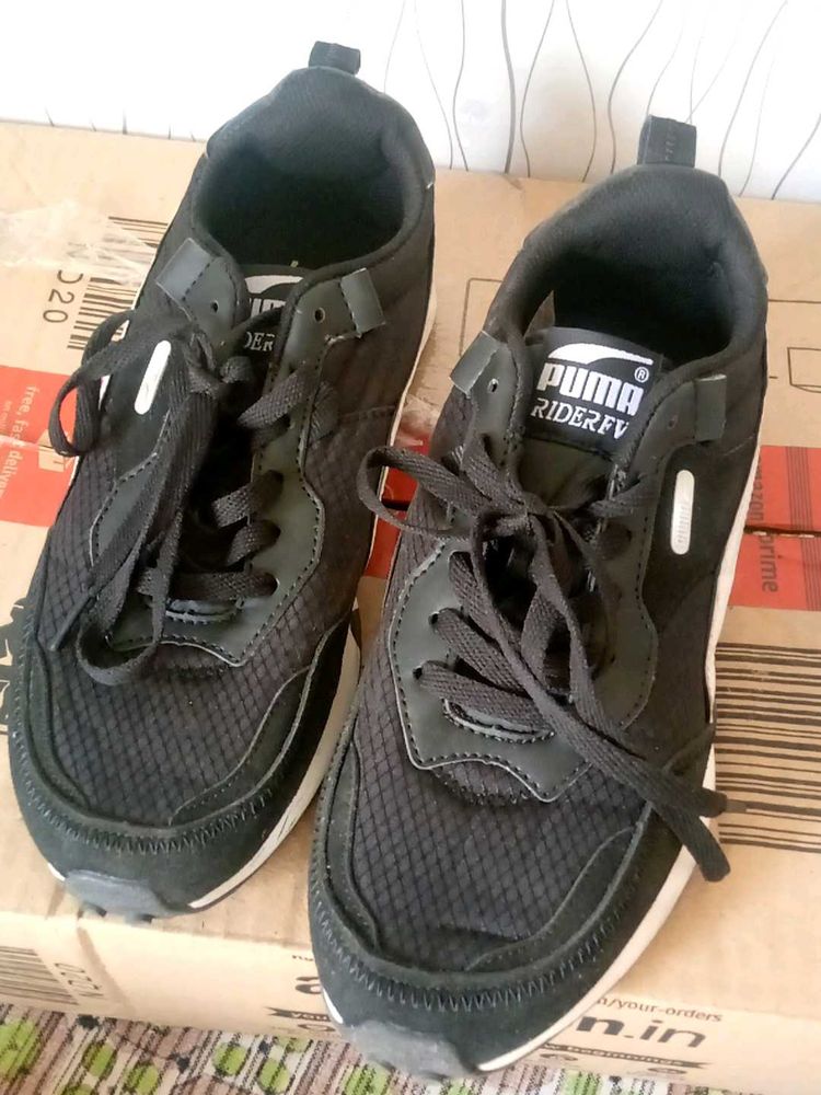 PUMA Rider FV Sneakers