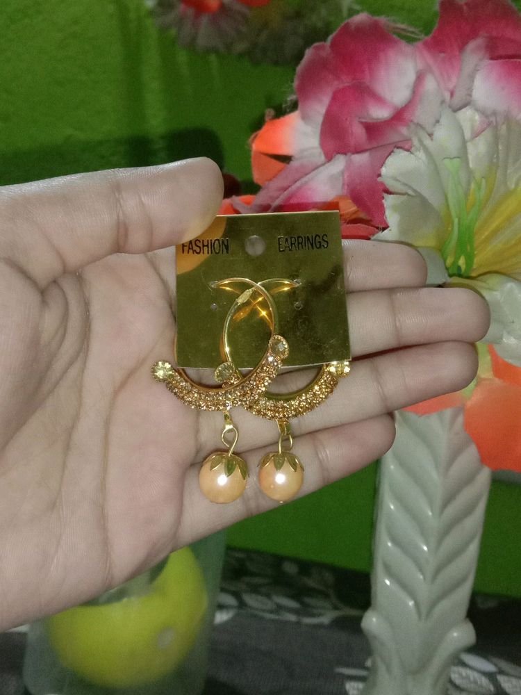 Golden Earing Jewelry