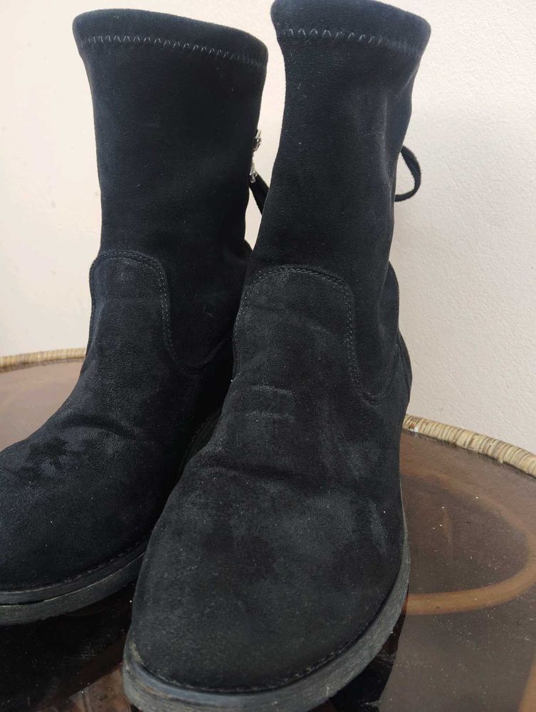 Black Ankle Boots